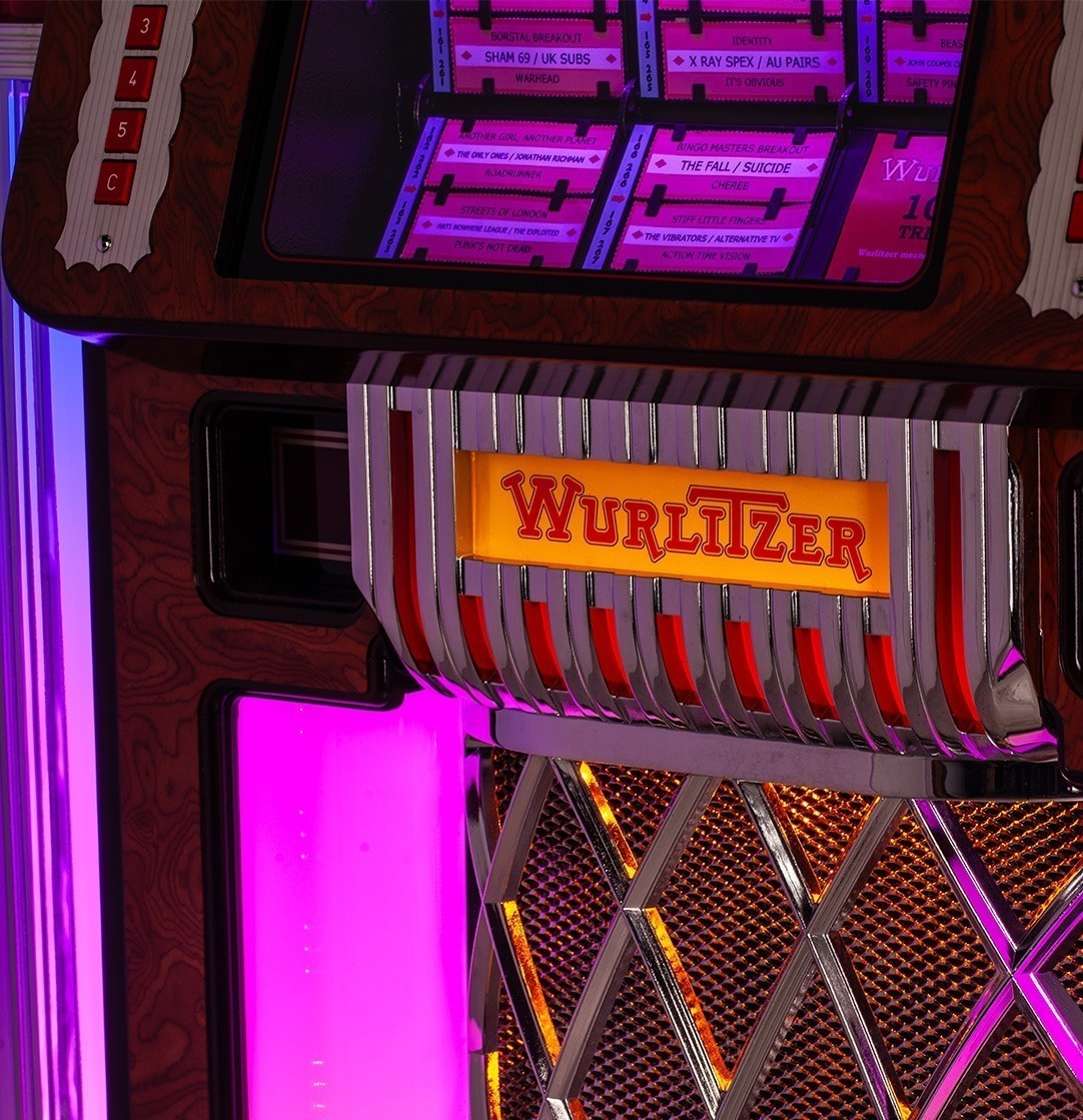 Wurlitzer 1015 ‘Tribute’ 45Rpm Vinyl Jukebox